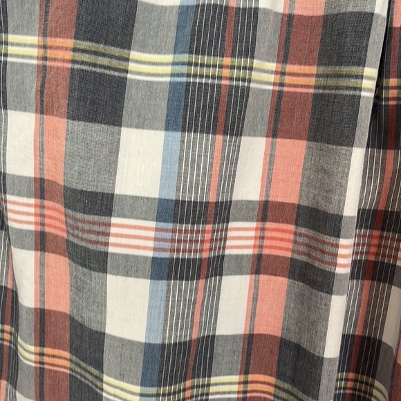 St. John’s Bay Classic Fit Button Down Shirt - Picture 4 of 5